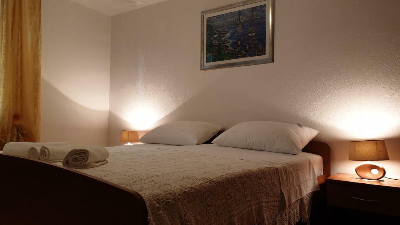 Apartman Biserka Pitve Ngoại thất bức ảnh