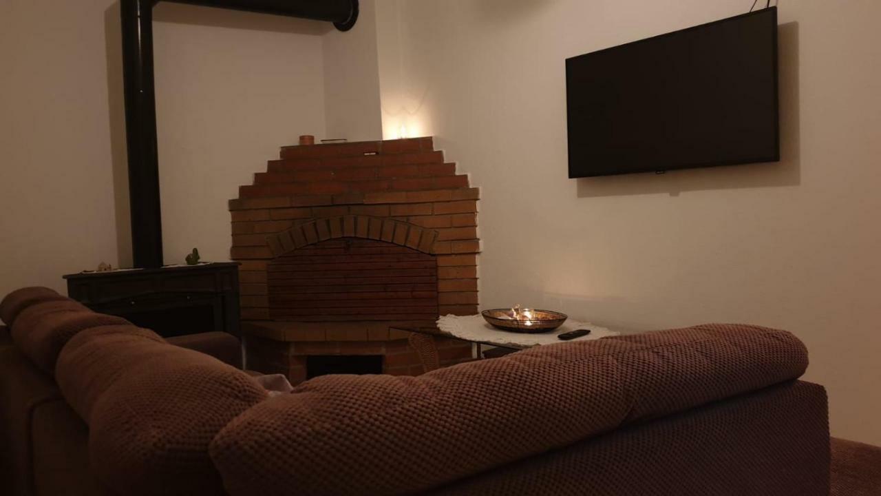 Apartman Biserka Pitve Ngoại thất bức ảnh